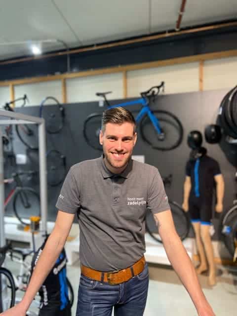 Henry, assistent bedrijfsleider